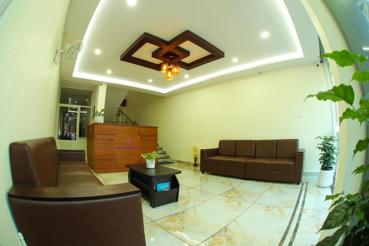 Aldora Airport Residency Hotel Nedumbassery Bagian luar foto